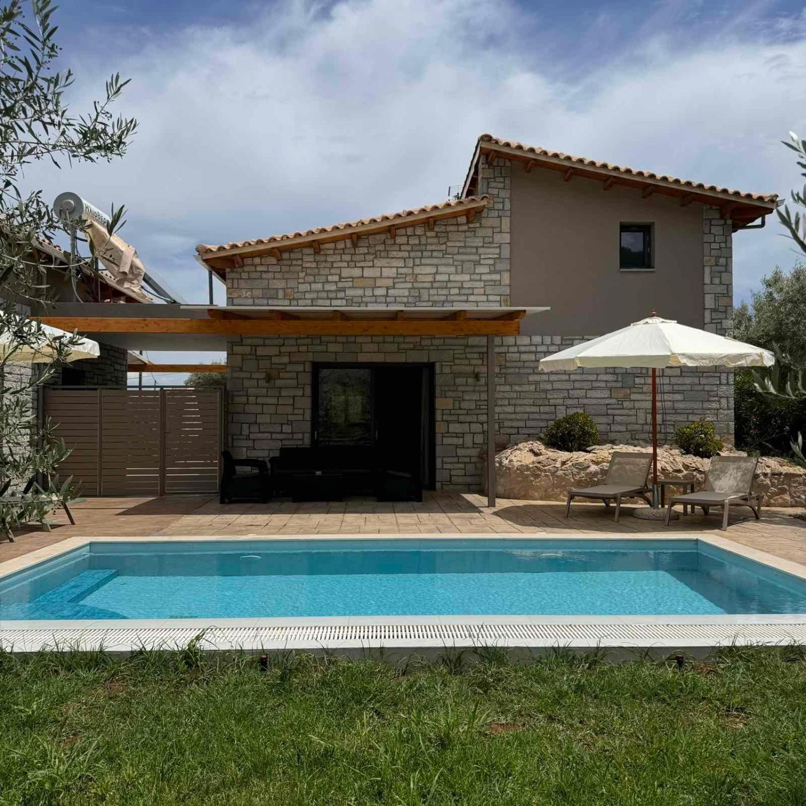Iris Villas Complex Frinion Bagian luar foto